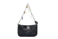 Customized women's black chain shoulder bag with decorative chain shoulder strap